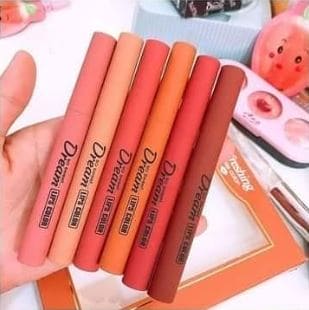 6 Pcs Heng Feng Dream Lipstick, Refreshing Dream Lip Gloss, Silky Touch Matte Lipsticks, Heng Fang So Sweet Dream Lipstick 6 Pcs Heng Feng Dream Lipstick, Refreshing Dream Lip Gloss, Silky Touch Matte Lipsticks, Heng Fang So Sweet Dream Lipstick